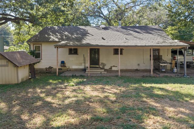 808 Carter Street SE, Ardmore, OK 73401