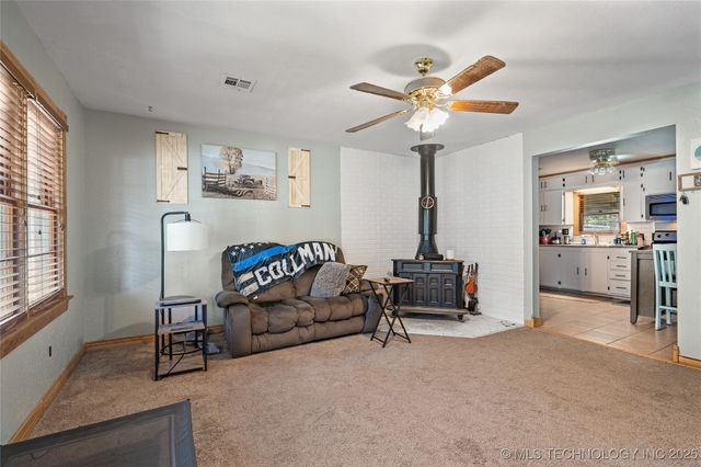 808 Carter Street SE, Ardmore, OK 73401