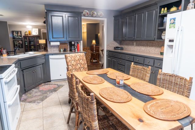 2528 jasmine Drive, Benton, AR 72015