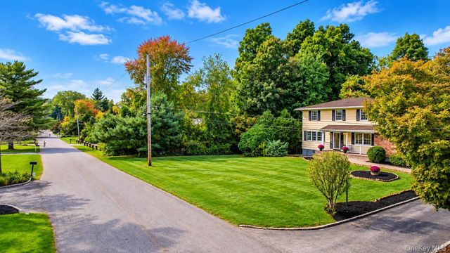 476 Hilltop Road, Yorktown Heights, NY 10598