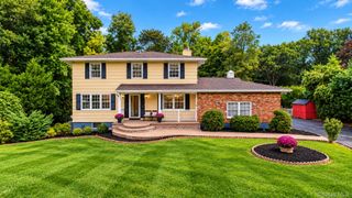 476 Hilltop Road, Yorktown Heights, NY 10598