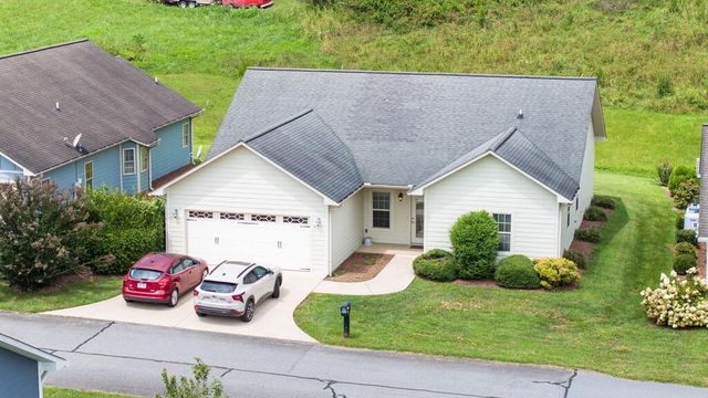 53 Riverwalk Circle, Hayesville, NC 28906