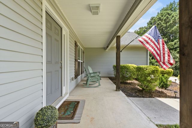 139 Lovetts Ridge Road, Jackson, GA 30233