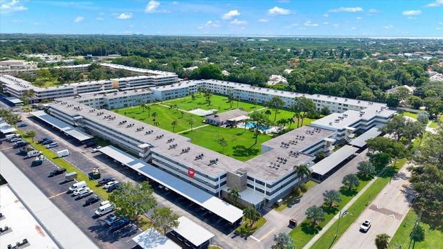 4715 BAY STREET NE 126, St Petersburg, FL 33703