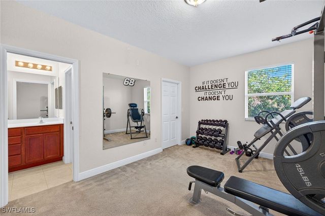 2212 Vardin PL, Naples, FL 34120