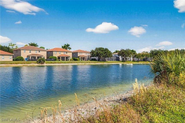 2212 Vardin PL, Naples, FL 34120