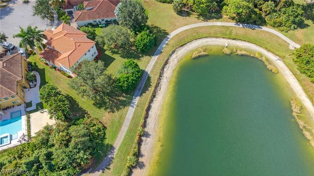 2212 Vardin PL, Naples, FL 34120