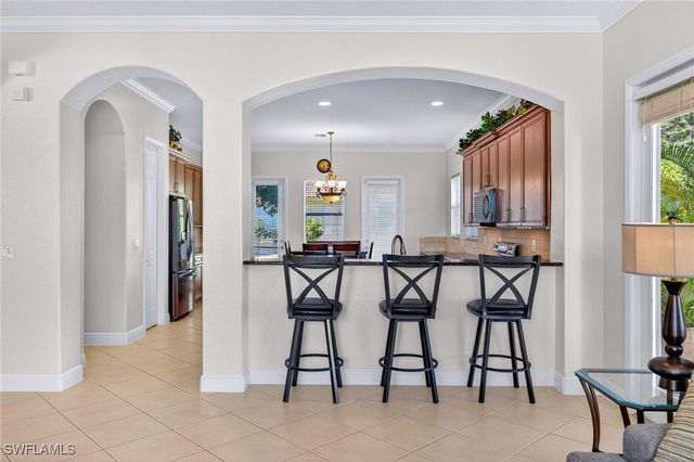 2212 Vardin PL, Naples, FL 34120