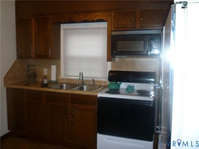 1645 Manakin Rd, Manakin Sabot, VA 23103