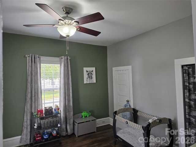 214 E 10th Street, Kannapolis, NC 28083