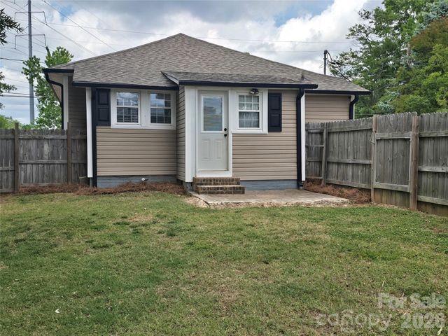 214 E 10th Street, Kannapolis, NC 28083