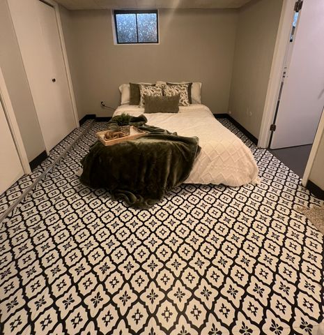 745 S CHESTNUT Avenue, Arlington Heights, IL 60005