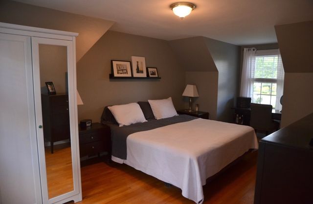 745 S CHESTNUT Avenue, Arlington Heights, IL 60005