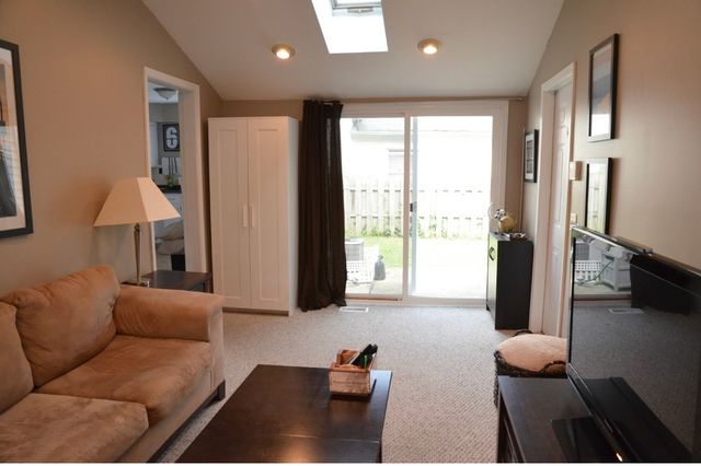 745 S CHESTNUT Avenue, Arlington Heights, IL 60005