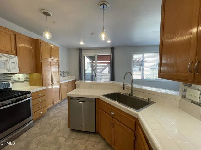 1105 Corte Las Holas, Oxnard, CA 93030