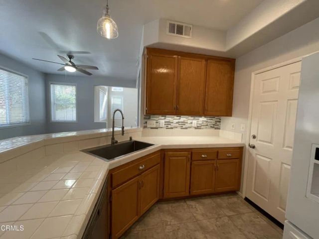 1105 Corte Las Holas, Oxnard, CA 93030