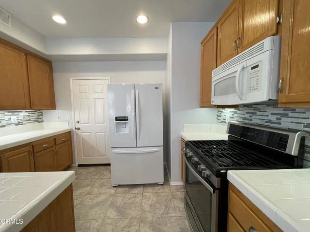 1105 Corte Las Holas, Oxnard, CA 93030
