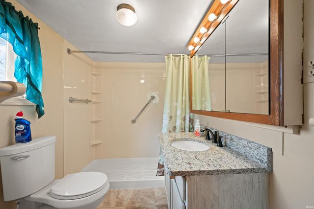 8849 E 100 S Road, Marion, IN 46953