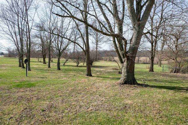 8849 E 100 S Road, Marion, IN 46953