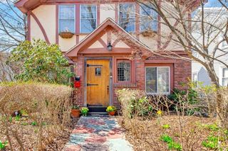 126 Westbourne Terrace, Brookline, MA 02446