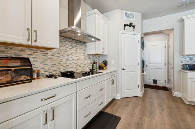 2407 W CARMEN STREET, Tampa, FL 33609