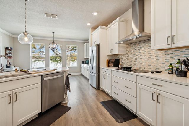 2407 W CARMEN STREET, Tampa, FL 33609