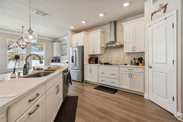 2407 W CARMEN STREET, Tampa, FL 33609