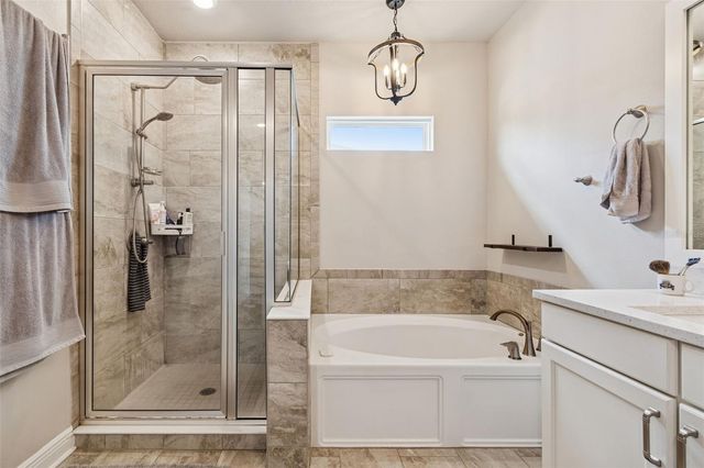 2407 W CARMEN STREET, Tampa, FL 33609