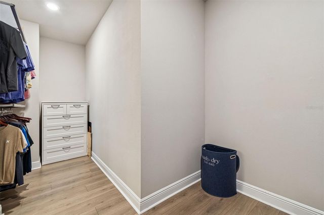 2407 W CARMEN STREET, Tampa, FL 33609