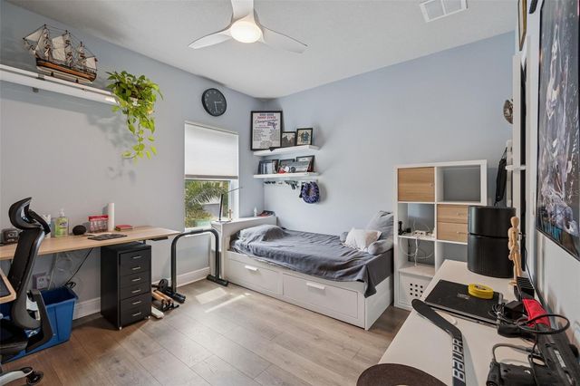 2407 W CARMEN STREET, Tampa, FL 33609