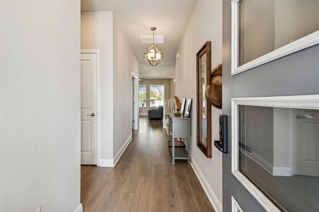 2407 W CARMEN STREET, Tampa, FL 33609