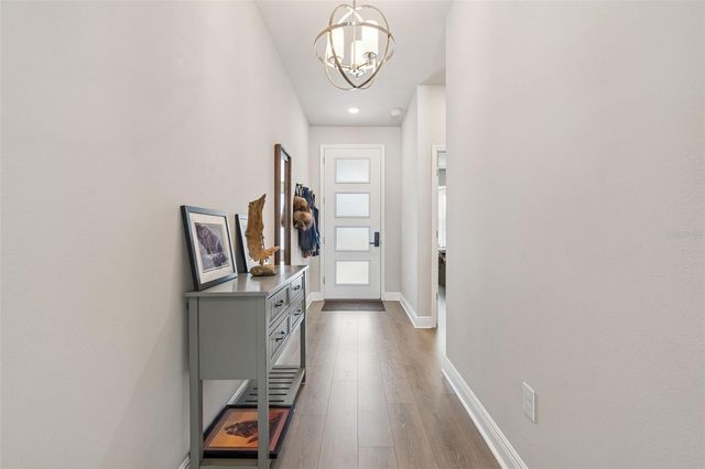 2407 W CARMEN STREET, Tampa, FL 33609