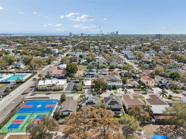 2407 W CARMEN STREET, Tampa, FL 33609