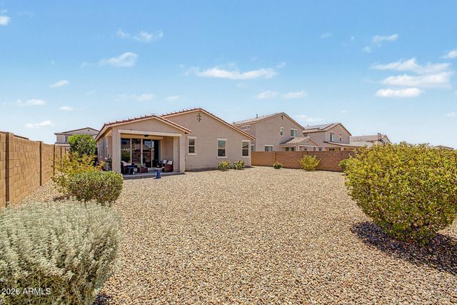 40054 W JAMES Lane, Maricopa, AZ 85138