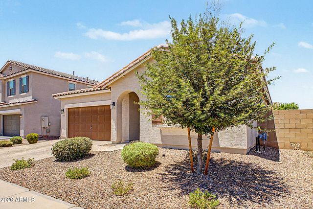 40054 W JAMES Lane, Maricopa, AZ 85138