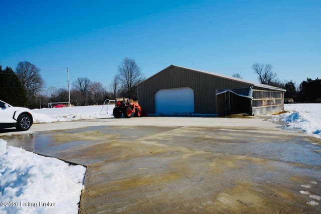 9605 Meghan Ln, Louisville, KY 40291