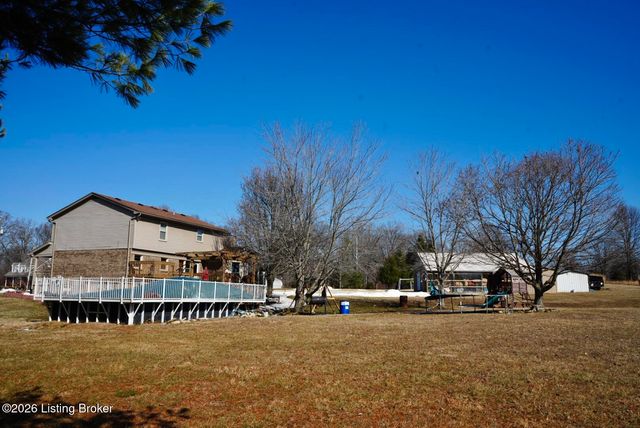 9605 Meghan Ln, Louisville, KY 40291