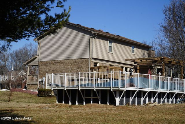 9605 Meghan Ln, Louisville, KY 40291