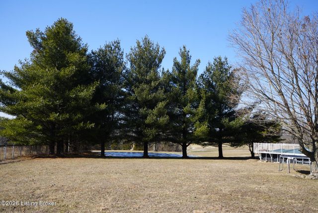 9605 Meghan Ln, Louisville, KY 40291