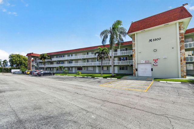 3300 Springdale Boulevard 208, Palm Springs, FL 33461