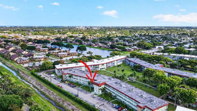 3300 Springdale Boulevard 208, Palm Springs, FL 33461