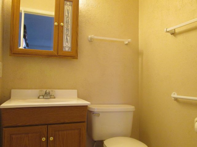 10105 Malaguena Lane NE, Albuquerque, NM 87111