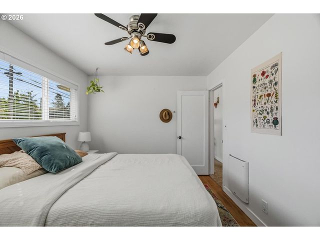 4905 Se 99TH Ave, Portland, OR 97266