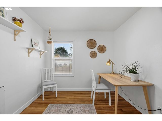 4905 Se 99TH Ave, Portland, OR 97266
