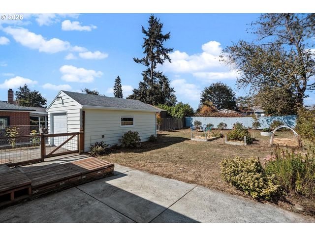 4905 Se 99TH Ave, Portland, OR 97266