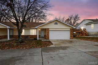 2423 Muegge Road, St Charles, MO 63303