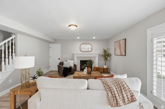 5645 S HIGHLAND PARK CT, Holladay, UT 84121