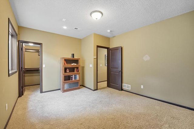 22281 W 176th Street, Olathe, KS 66062