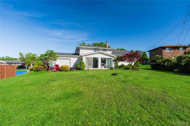 20 Evanshire Lane, Amherst, NY 14221