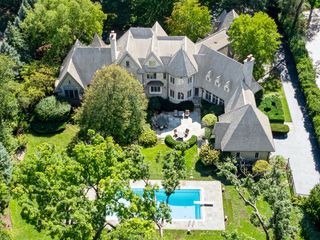 3102 White Oak Lane, Oak Brook, IL 60523